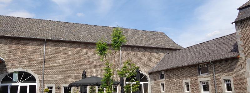 dakwerken mewissen dak vierkantshoeve