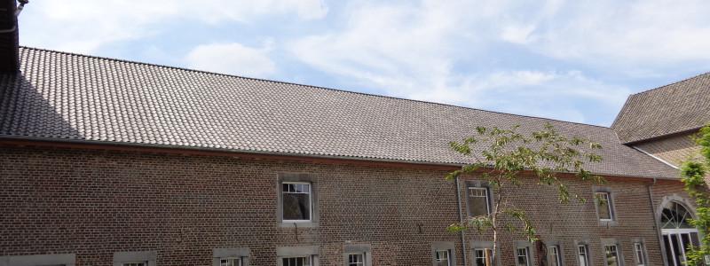 dakwerken mewissen dak vierkantshoeve